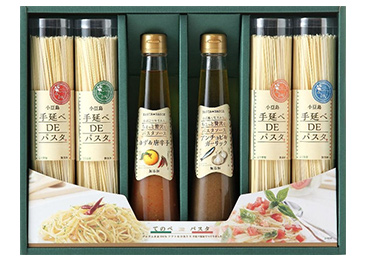 手延べDEパスタ＆ちょっと贅沢なパスタソースセット イメージ